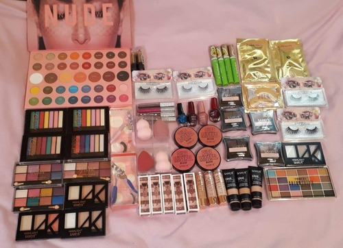 Lote Maquillaje 60 Piezas