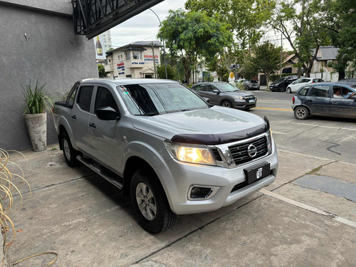 Nissan NP300 2.3 Frontier Se Cd 4x2 Mt