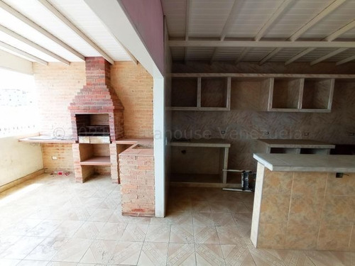 Imagen 28 de 30 de Edificios Comercial En Venta Barquisimeto 04245565759
