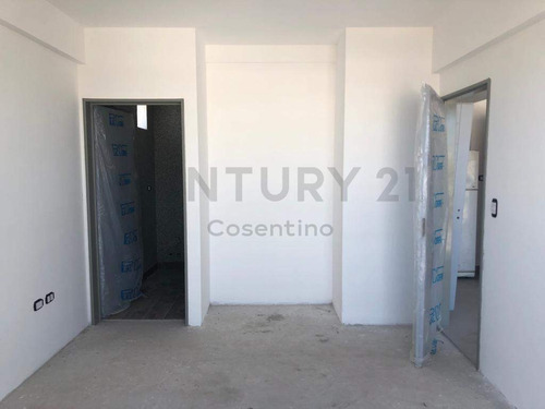 Venta Departamento 2 Ambientes Liniers