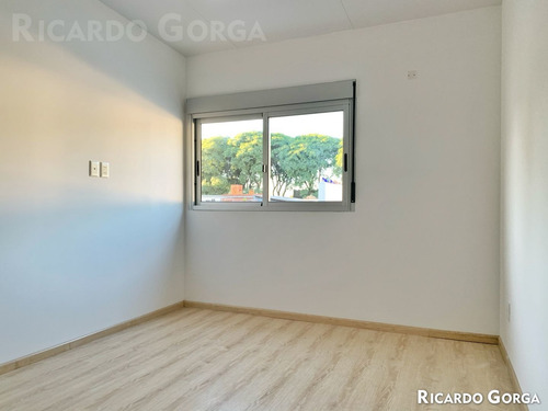 Casas Duplex La Blanqueada 1 Dormitorio Patio Unidad 4