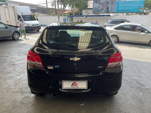 Imagem 3 de 15 de Chevrolet Onix 1.0 Mpfi Joy 8v Flex 4p Manual