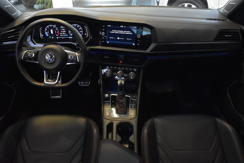 Volkswagen Vento Gli 230cv 2019