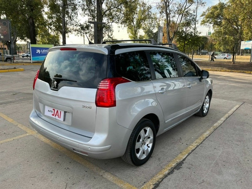 Imagen 5 de 11 de Peugeot 5008 2017 1.6 Feline B/techo
