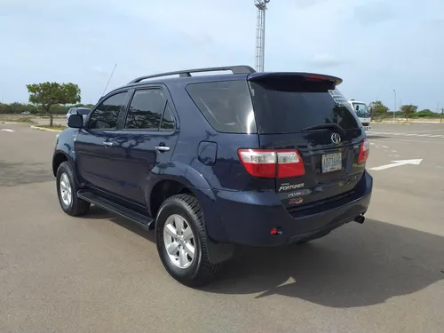 Toyota Fortuner Blindada 4x4