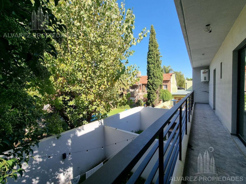 Imagen 26 de 30 de Departamento 3 Ambientes Venta Castelar Cochera