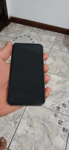 Celular iPhone XS