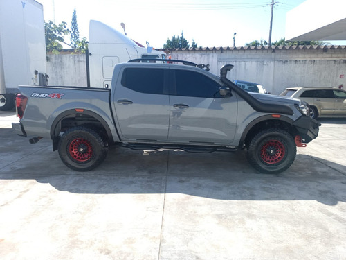 Nissan Frontier 4.0 Pro-4x V6 4x4 At