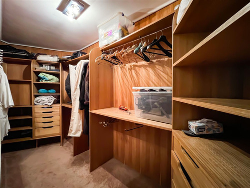 Casa En Venta De 7 Dorm. En Las Condes