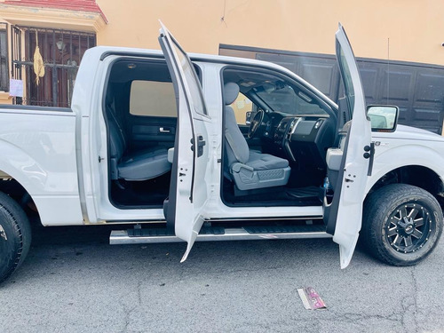 Imagen 11 de 15 de Ford Lobo 3.7 V6 Super Cab Lujo Rines Especial Edition