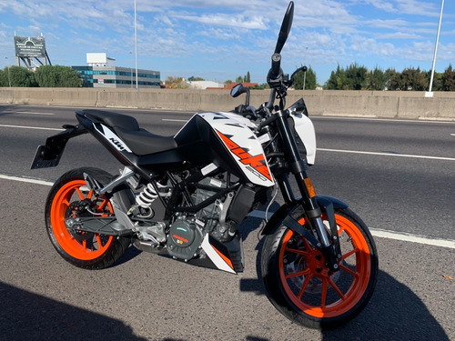 Imagen 2 de 4 de Ktm Duke 200