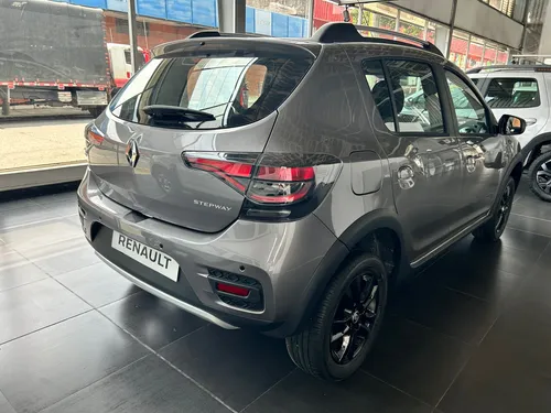 Stepway Intens Mecánica