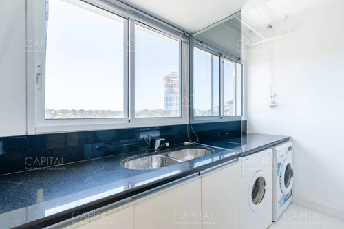 Penthouse Primera Fila Playa Brava