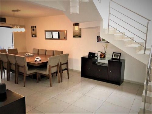 Imagen 8 de 20 de Casa Con Alberca Propia Con Ampliación Y Terreno Excedente En Juriquilla Santa Fe