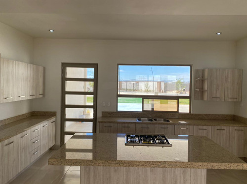 Casa En Venta En El Cortijo (trojes) Torreon