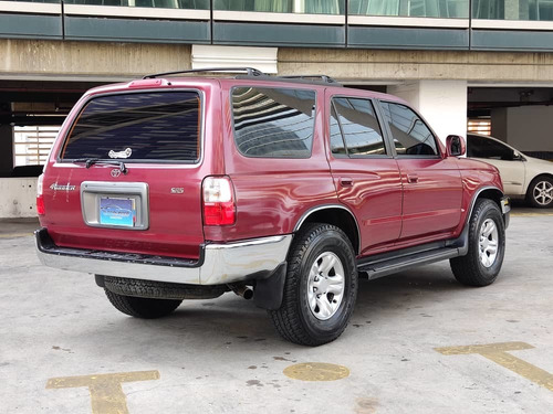 Imagen 3 de 12 de Toyota 4runner