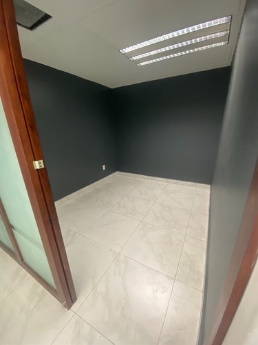 Imagen 5 de 17 de Oficina En Renta O Venta En Santander