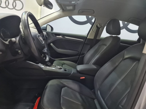 Imagem 10 de 11 de Audi - A3 Sedan 1.8 180cv