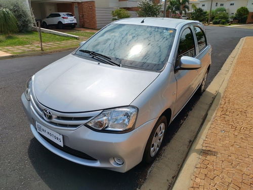 Toyota Etios 2015 1.3 16v X 5p