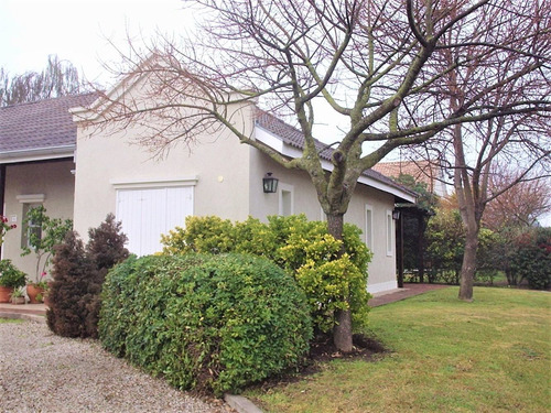 Imagen 13 de 14 de Venta Excelente Casa En Pb En Bº Cº Saint Matthew's - Pilar