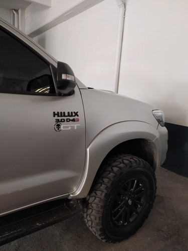 Toyota Hilux 3.0 Cd Srv I 171cv 4x4 2012