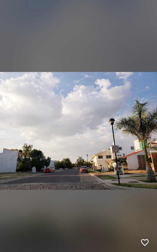 Se Vendw Terreno Con Excelente Ubicación En San Antonio De