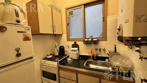 Venta De Departamento De 2 Ambientes Con Balcón En Balvanera