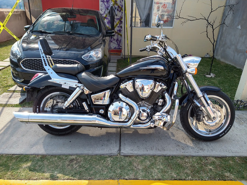 Honda Vtx 1800 C Color Negra Con Cromo