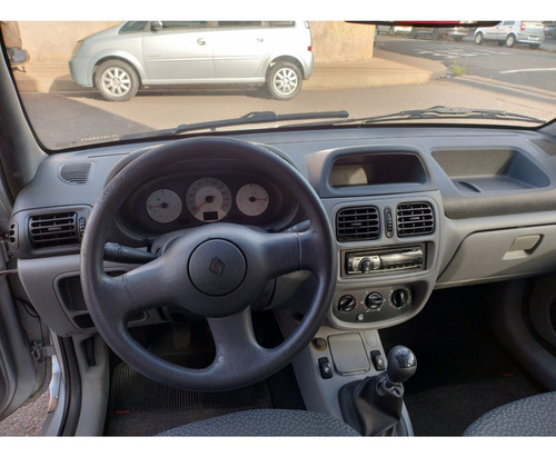 Renault Clio 1.0 EXPRESSION 16V HI-FLEX 4P MANUAL