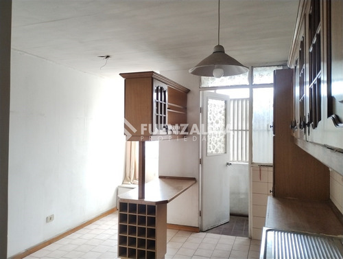 Departamento En Venta De 2 Dorm. En Providencia