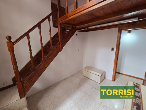 Venta - 5 Amb Ph C/patio Y Cochera/local - Campichuelo 300