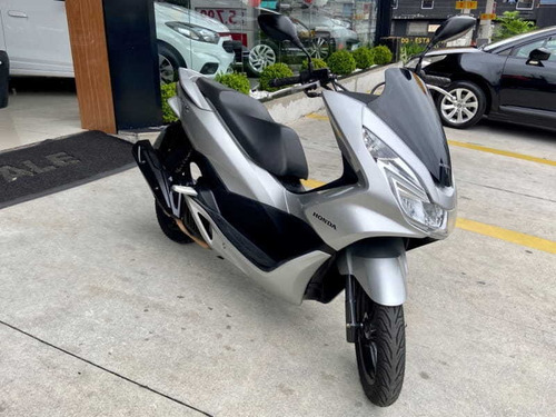 Imagem 2 de 10 de Honda Pcx 150