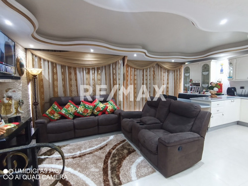 Imagen 6 de 13 de Se Vende Hermoso Apartamento Conj. Res. Coral Plaza Av. Americo Vespucio Vilmar Salazar 0426-583.17.60