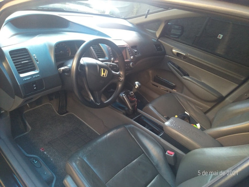 Honda Civic 2007 1.8 Lxs 4p