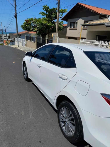 Toyota Corolla 1.8 16v Gli Flex 4p 2018
