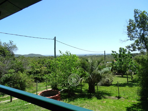 Doña Hilda En Villa Serrana