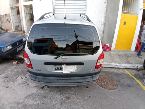 Zafira Expression 2.0 Flex (completa)