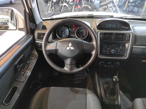 Imagem 13 de 15 de Mitsubishi Pajero Tr4 4x4-mt 2.0 16v(flex) Ag