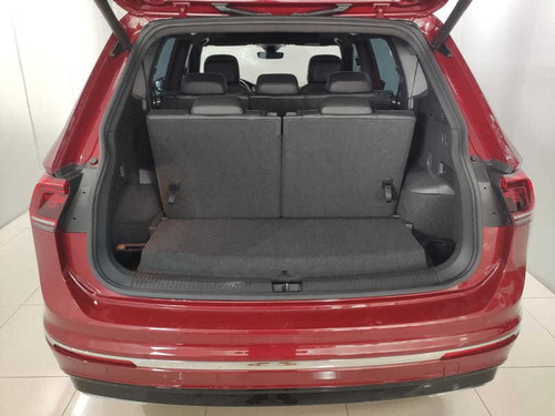 Imagem 9 de 15 de Volkswagen Tiguan Allspace R-line 2020