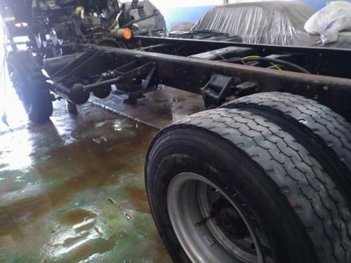 * Vw 17210 - Motor Cummins Serie B * Chassis