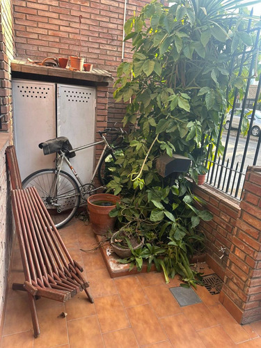 Ph En Planta Baja Con Patio Y Terraza Próximo A Avenida Mitre