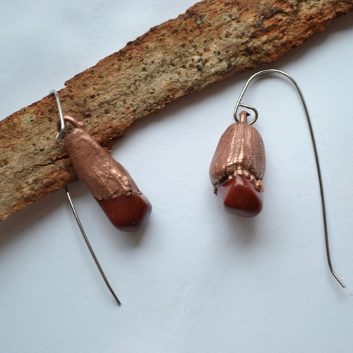 Imagen 3 de 4 de Aros Rojos, Piedra Natural Jaspe Engarzados En Cobre