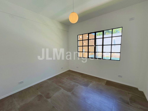 Casas 4 Amb Con Piscina, Cochera Y Parque, A Estrenar