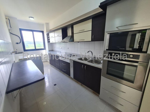 Naudy Escalona Asesor Inmobiliario De Rentahouse Vende Bello Apartamento En Zona Este De Barquisimeto
