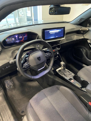 Peugeot 2008 1.0T Allure