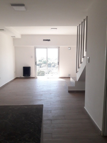 Imagen 10 de 14 de Departamento En Venta En Remedios De Escalada Oeste