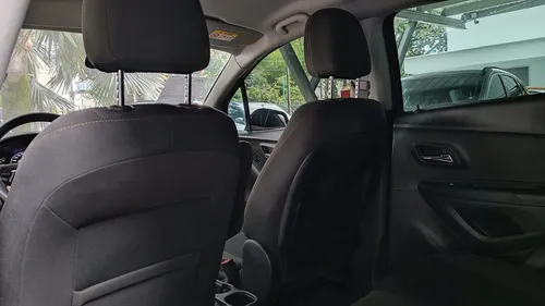 Chevrolet Tracker AWD AT