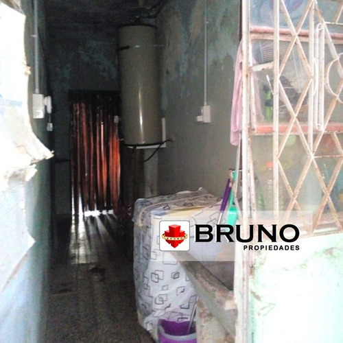 Casa Con Departamento En Venta En Merlo Sur