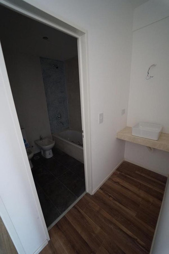 Imagen 8 de 30 de Departamento 3 Amb Estrenar En Duplex De Categoría. Cochera. Piscina, Parrilla