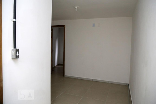 Apartamento Para Aluguel - Vila Santa Luzia, 1 Quarto, 32 - 893265775